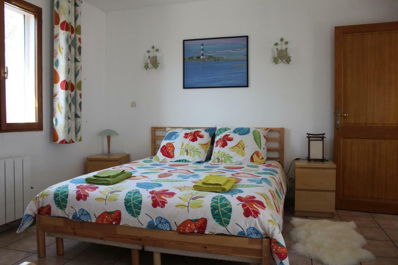 Mas Dou L'Estele Chambre D'Hotes Арл Екстериор снимка